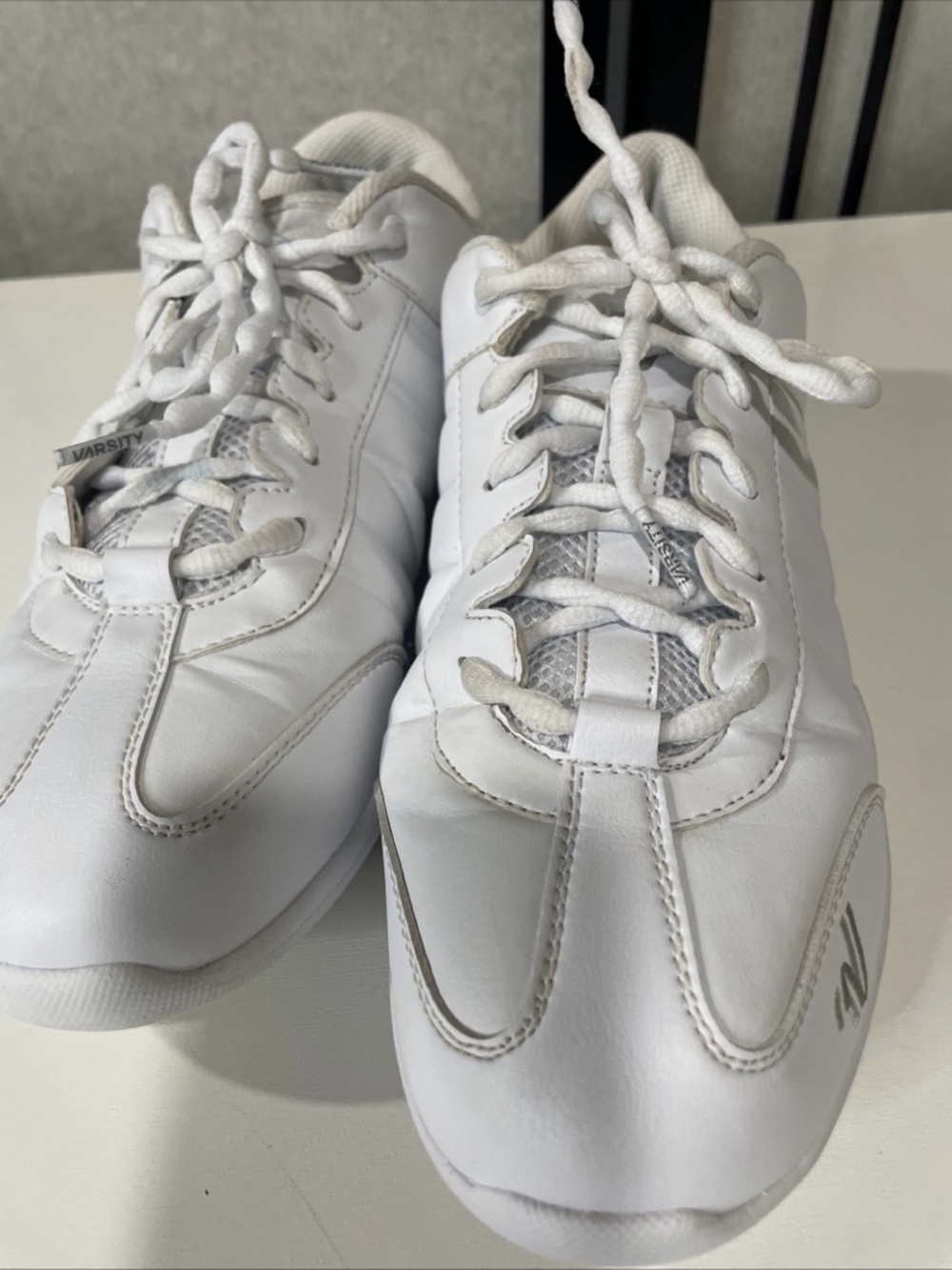 Varsity Cheerleader ll Shoes White Leather Size11 Women’s - Good Condition - Picture 5 of 10